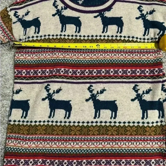 Vogue of Eden Women's Baggy Reindeer Sweater large - Picture 5 of 8